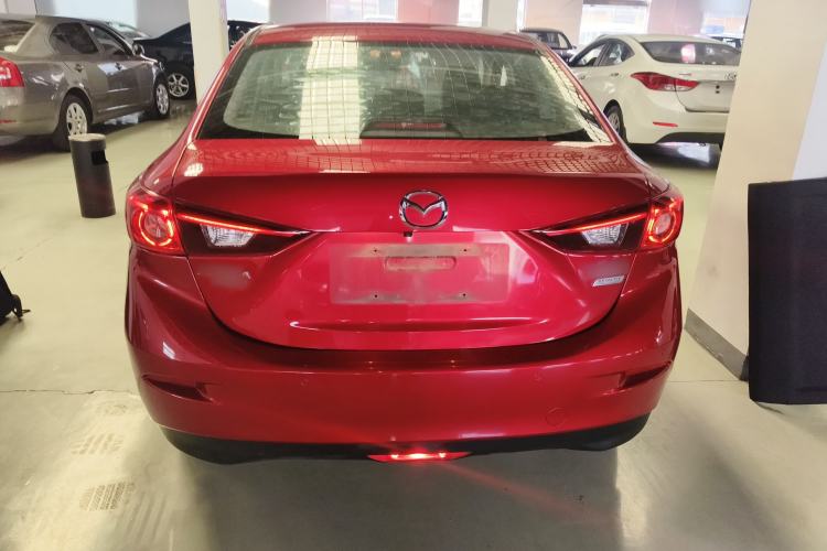 Used Mazda Mazda 3 Axela 2017 Sedan 1.5L Automatic Luxury Model Emission Standard China V
