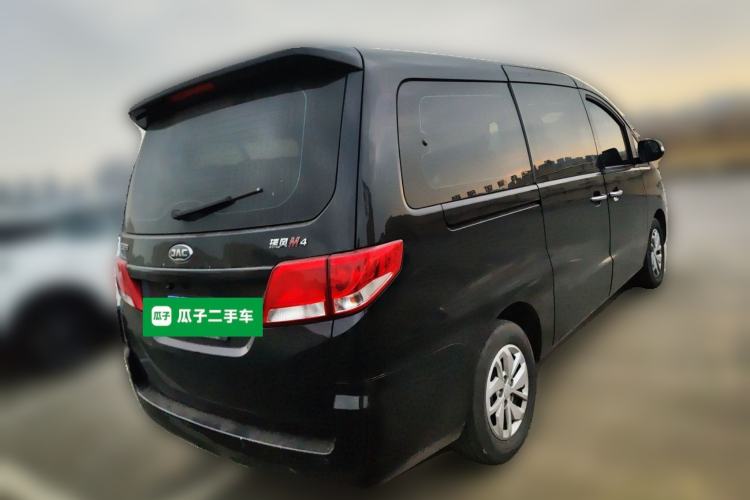 Used  M4 2019 Business & Travel Series 2.0L Manual Comfort Model China VI