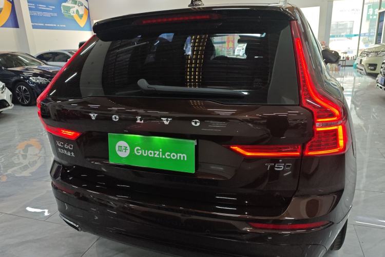 Used Volvo XC60 2019 T5 4x4 Smart Edition China V Standard
