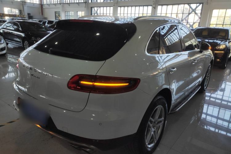 Used Porsche Macan 2017 Macan 2.0T
