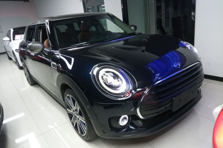 Used  Clubman 2021 1.5T COOPER Connoisseur
