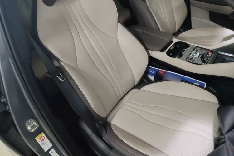 Used BYD Song PLUS New Energy 2025 EV Intelligent Driving Version 520km Premium Model
