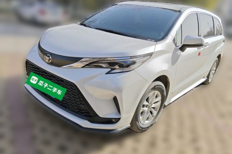 Used Toyota Granvia 2024 2.5L Hybrid Comfort Edition
