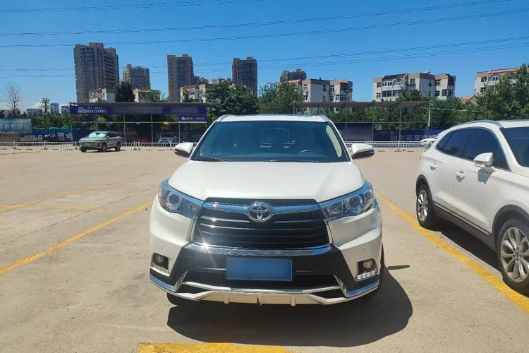Used Toyota Highlander 2015 2.0T Two-Wheel Drive Luxury Edition 7 Seats

