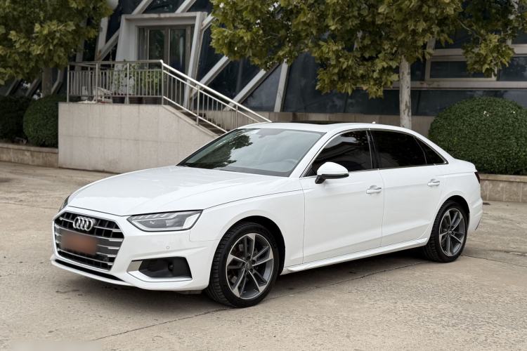 Used Audi A4L 2020 40 TFSI Fashionable and Elegant Model
