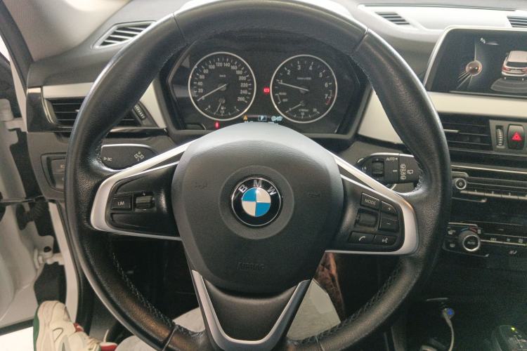 Used BMW X1 2016 sDrive18Li Fashion Model