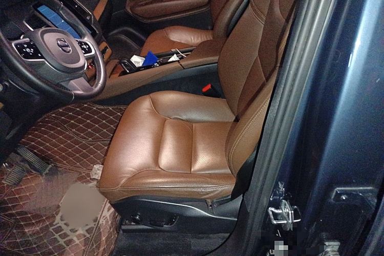 Used Volvo XC90 2021 B5 SmartDrive Luxury Edition 7 Seats
