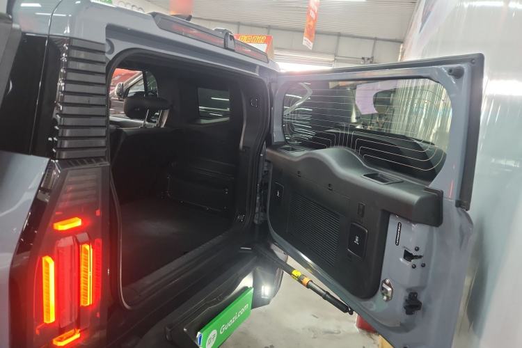 Used JETOUR Traveler 2023 2.0T All-Wheel Drive CrossPRO+