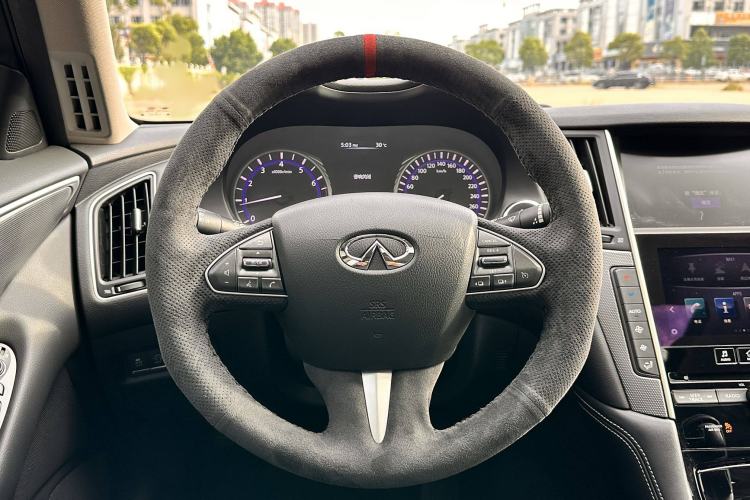 Used Infiniti Q50L 2016 2.0T Enjoyment Edition
