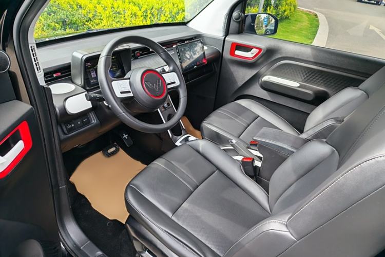 Used Wuling Hongguang MINIEV 2022 GAMEBOY 300km Play Edition Lithium Iron Phosphate
