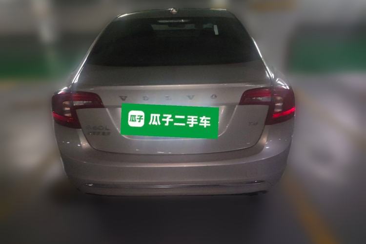 Used Volvo S60 2017 S60L T4 Smart Range Edition
