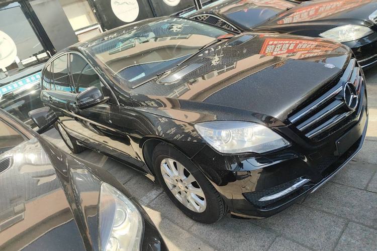 Used Mercedes-Benz R-Class 2014 R 320 4MATIC Business Model