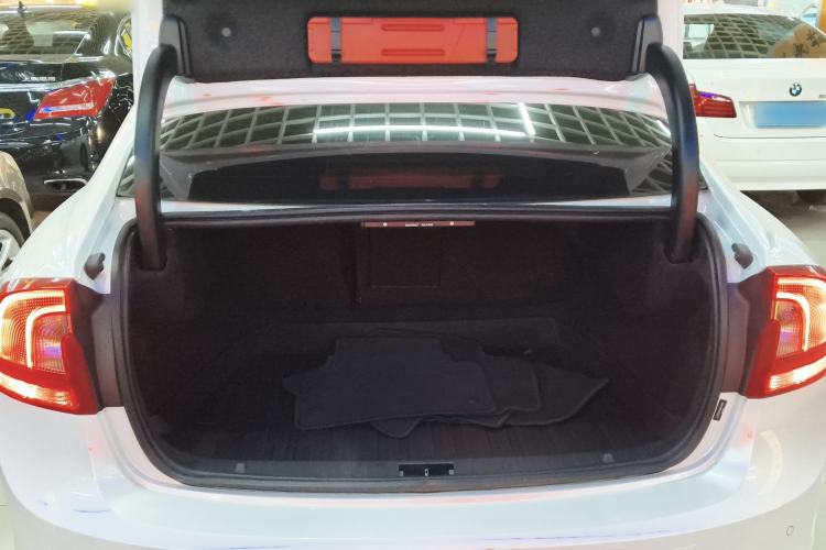 Used Volvo S60 2017 S60L T4 Smart Range Edition