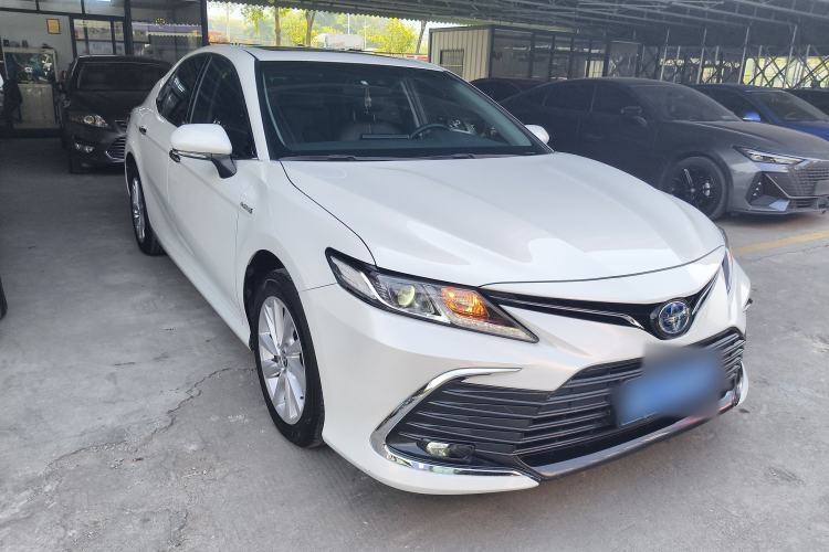 Used Toyota Camry 2023 Dual-Motor 2.5 HGVP Leading Edition
