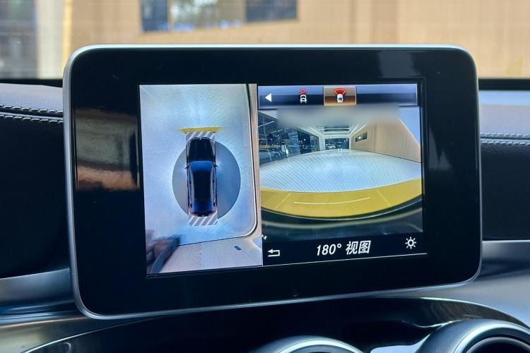 Used Mercedes-Benz GLC 2019 Facelift GLC 260 L 4MATIC Luxury Model
