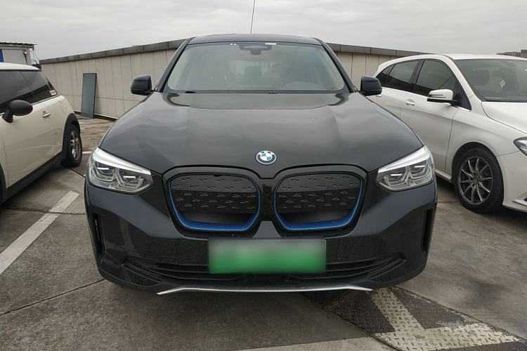 Used BMW iX3 2021 Updated Leading Edition
