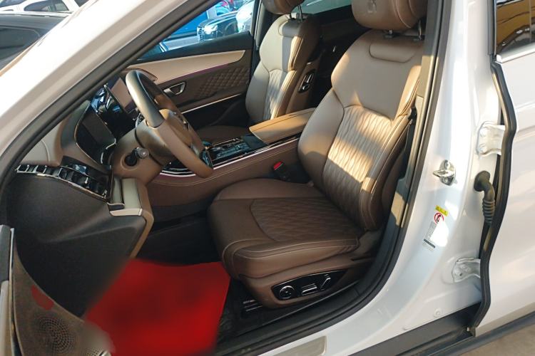 Used BYD Han 2023 EV Champion Edition 605KM Front-Drive Premium Model
