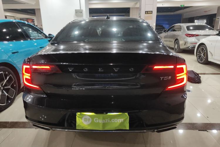 Used Volvo S90 2019 T5 Zhiyi Edition
