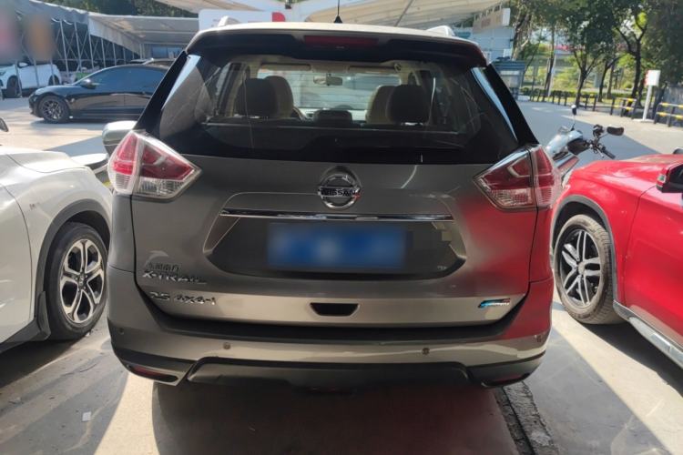 Used Nissan X-Trail 2014 2.5L CVT Luxury Edition 4WD
