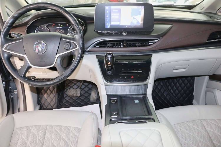 Used Buick GL8 2021 Land Cruiser Executive Class 652T Comfort Model
