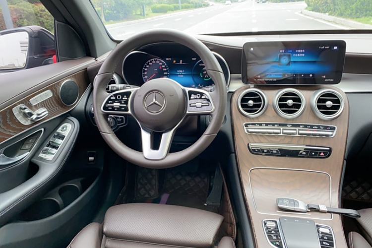 Used Mercedes-Benz GLC 2022 Refreshed GLC 300 L 4MATIC Dynamic Edition Prestige Version
