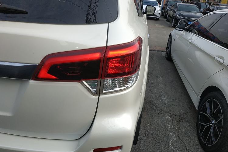 Used Nissan Terra 2020 2.5L XL Upper 4WD Automatic Four-Wheel Drive Luxury Edition