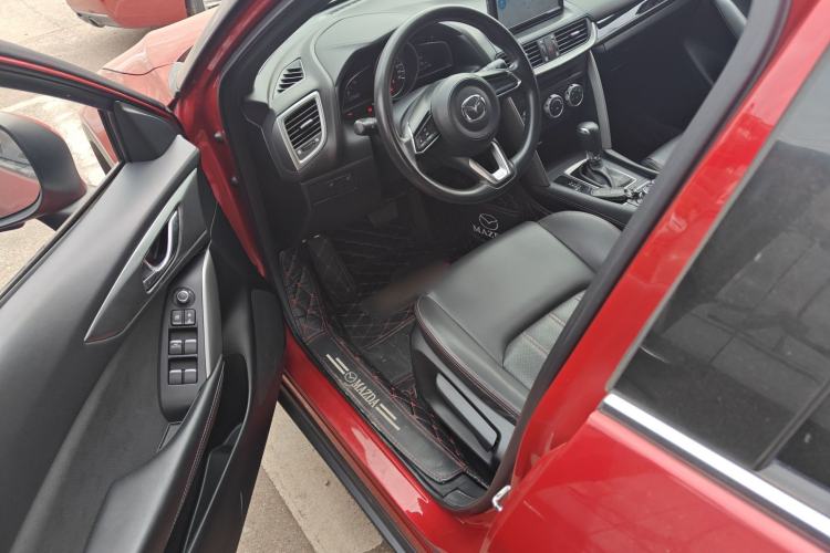 Used Mazda CX-4 2018 2.0L Automatic Two-Wheel Drive Blue Sky Dynamic Version China V Standard
