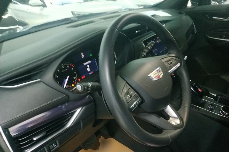 Used Cadillac XT4 2021 28T Two-Wheel Drive Tech Edition
