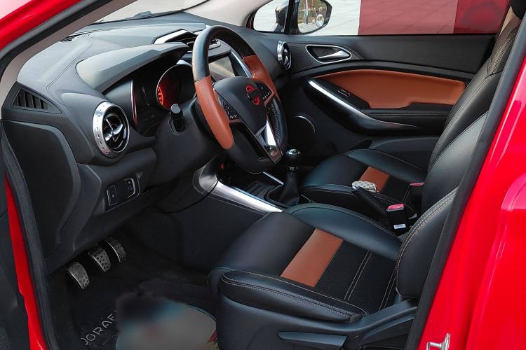 Used BYD Yuan 2016 1.5L Manual Luxury Version
