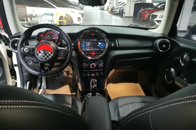 Used  MINI 2018 1.5T ONE PLUS