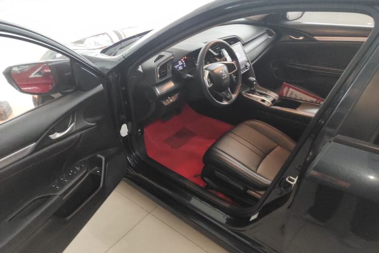 Used Honda Civic 2016 180TURBO CVT Comfort Version