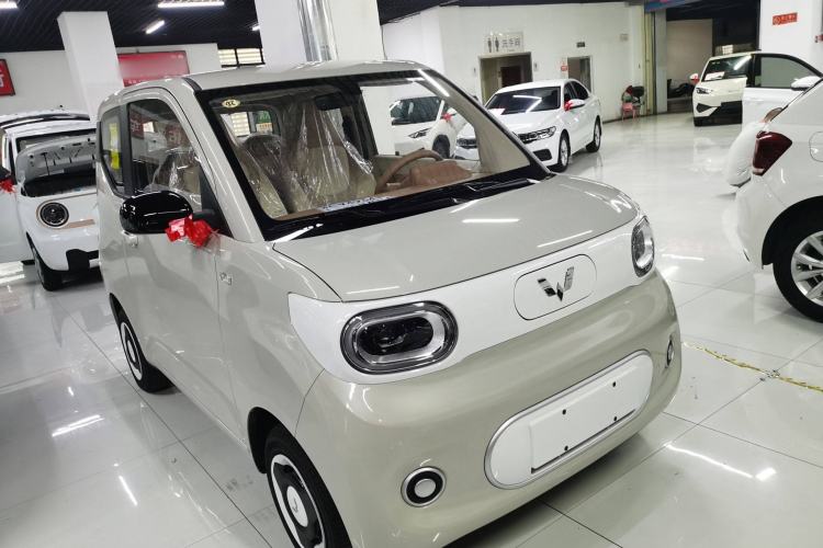 Used Wuling Hongguang MINIEV 2024 3rd Generation 215km Youth Edition
