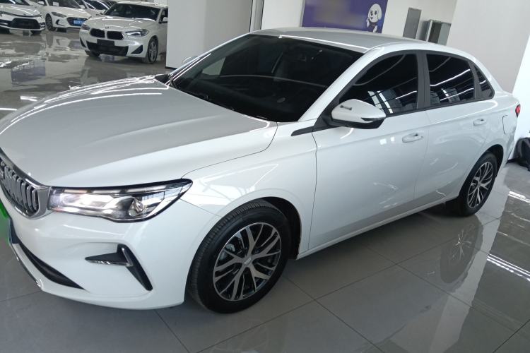 Used Geely Auto Emgrand 2025 4th Generation 1.5L CVT Longteng Edition
