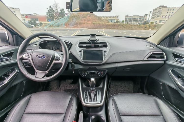 Used Ford Escort 2017 Happiness Edition 1.5L Automatic Fashion Version
