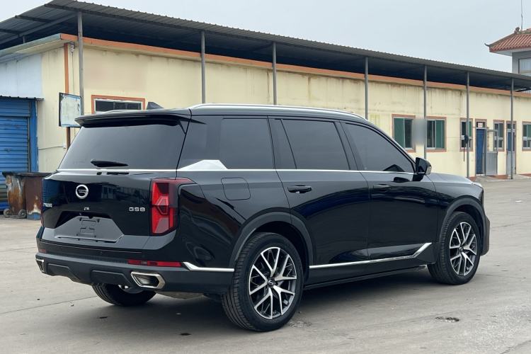 Used GAC Trumpchi GS8 2022 Linghang Series 2.0 TGDI Two-Wheel-Drive Luxury Smart Connectivity Version (7 Seats)
