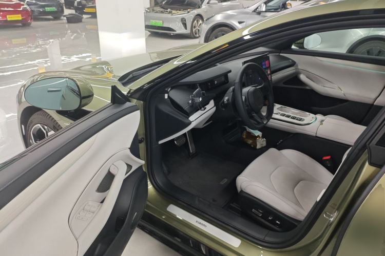 Used  SU7 2024 Four-Wheel Drive Ultra-Long Range Advanced Intelligent Driving Max Edition
