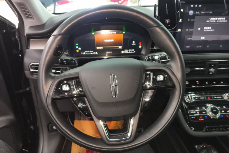 Used Lincoln Corsair 2022 2.0T Two-Wheel Drive Deluxe Edition
