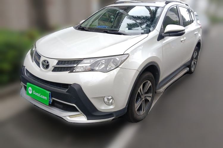 Used Toyota RAV4 2015 2.0L CVT Two-Wheel Drive Fashion Edition