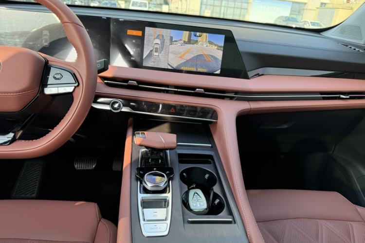 Used Changan CS75 PLUS 2023 3rd Generation 1.5T Automatic Prestige Model
