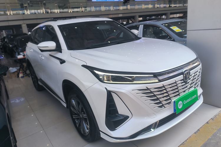 Used Changan CS75 PLUS 2023 3rd Generation 1.5T Automatic Prestige Model
