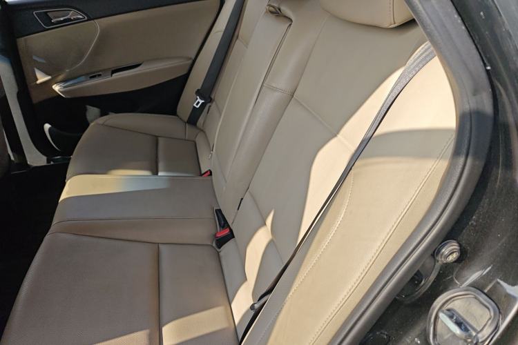 Used Hyundai Mistra 2014 1.8L Automatic Smart GLS
