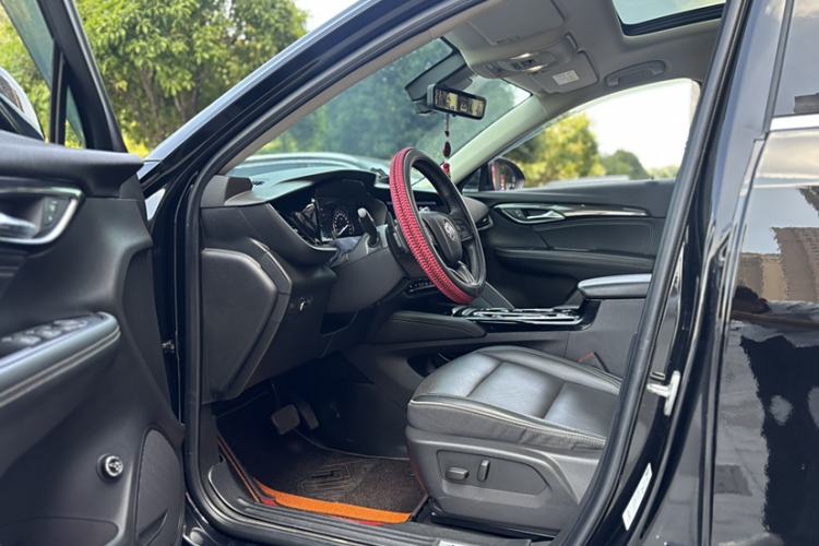 Used Buick Envision 2021 Encore Plus 652T Five-Seat All-Wheel-Drive Luxury Model
