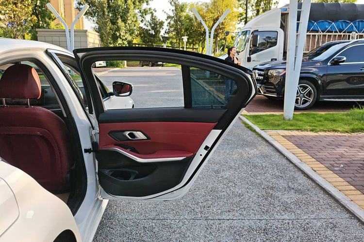 Used BMW 3 Series 2024 325i M Sport Package
