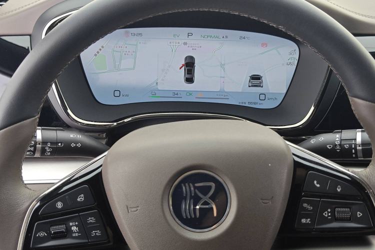 Used BYD Han 2022 DM-i 121KM Prestige Model
