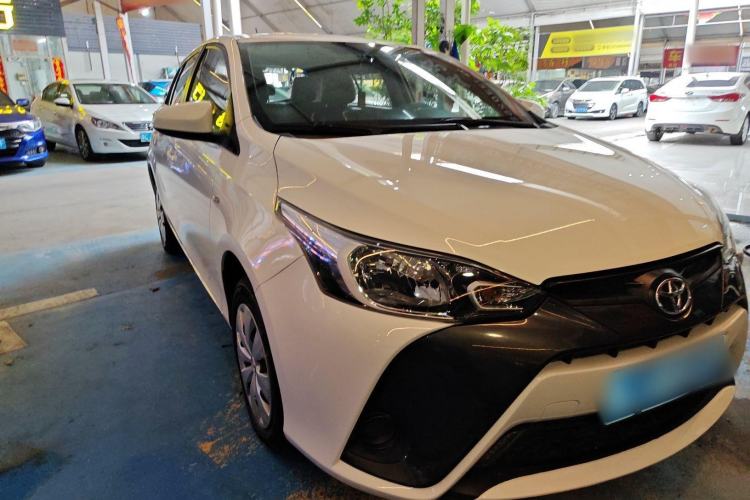 Used Toyota YARiS L 2019 1.5E CVT Dynamic Edition China VI compliant