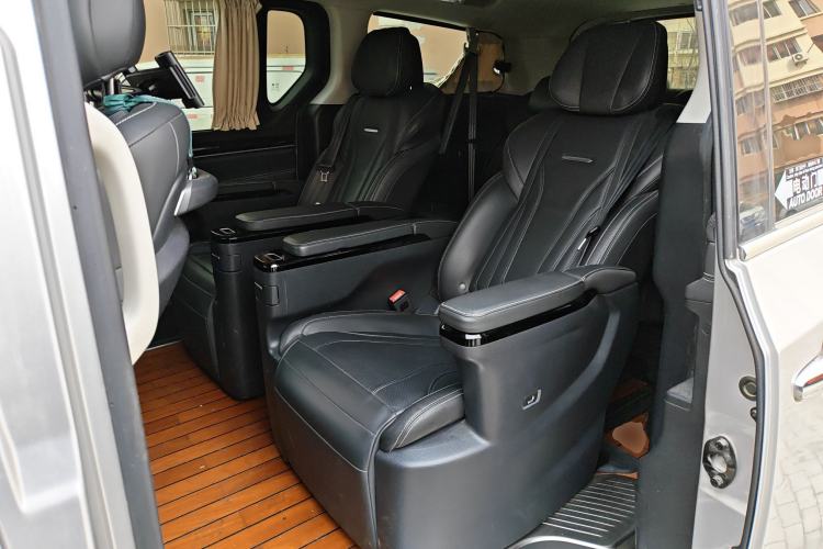 Used SAIC MAXUS G20 2020 2.0T Gasoline Automatic ZhiZun Edition
