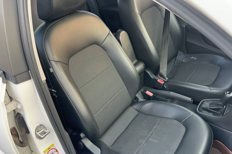 Used Skoda Rapid Spaceback 2014 1.6L Automatic Enjoyment Edition
