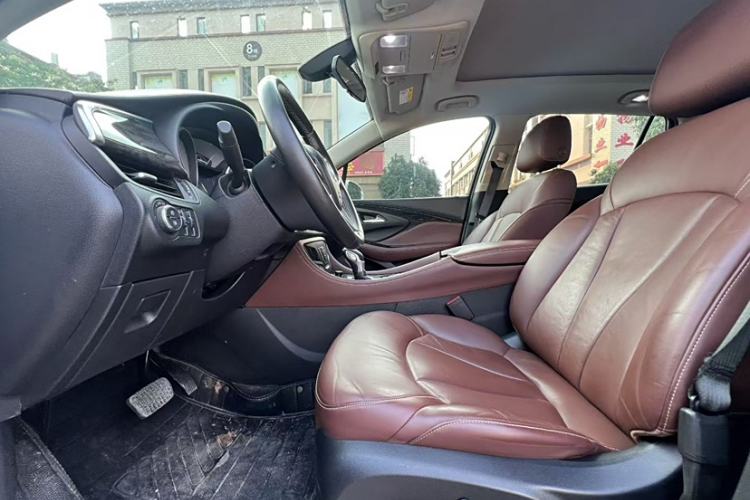 Used Buick Envision 2015 20T Two-Wheel-Drive Elite Model
