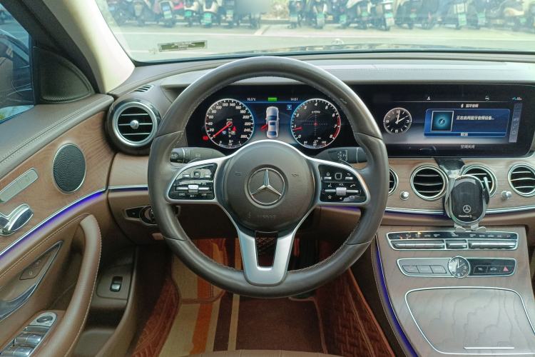 Used Mercedes-Benz E-Class 2019 E 260 L