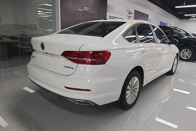 Used Volkswagen Lavida 2019 1.5L Automatic Comfort Edition China VI Standard